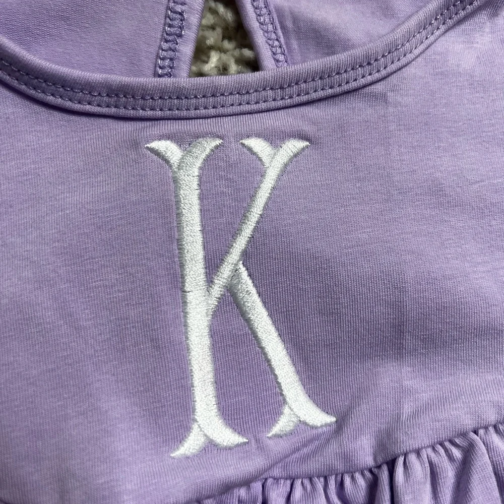 GIRLS LAVENDER DRESS WITH MONOGRAM INITIAL K PREOWNED